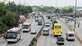 GÓC NHÌN ĐẠI BIỂU: BỔ SUNG QUY ĐỊNH ĐỂ QUẢN LÝ TAXI CÔNG NGHỆ